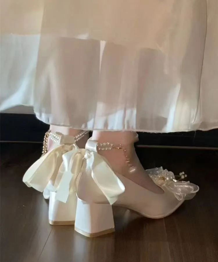 French Beige Bow Pearl Splicing Chunky Heel Shoes DD1002